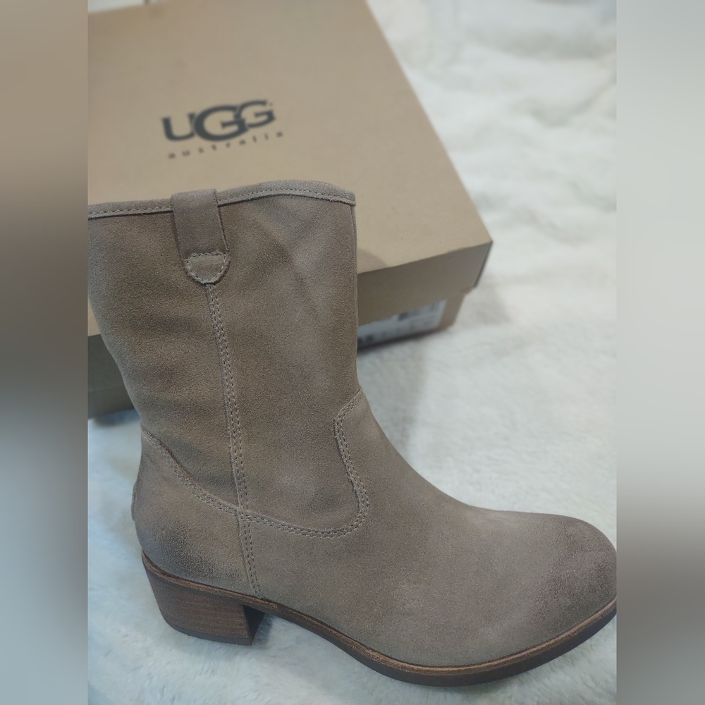 UGG Australia Ankle Boots